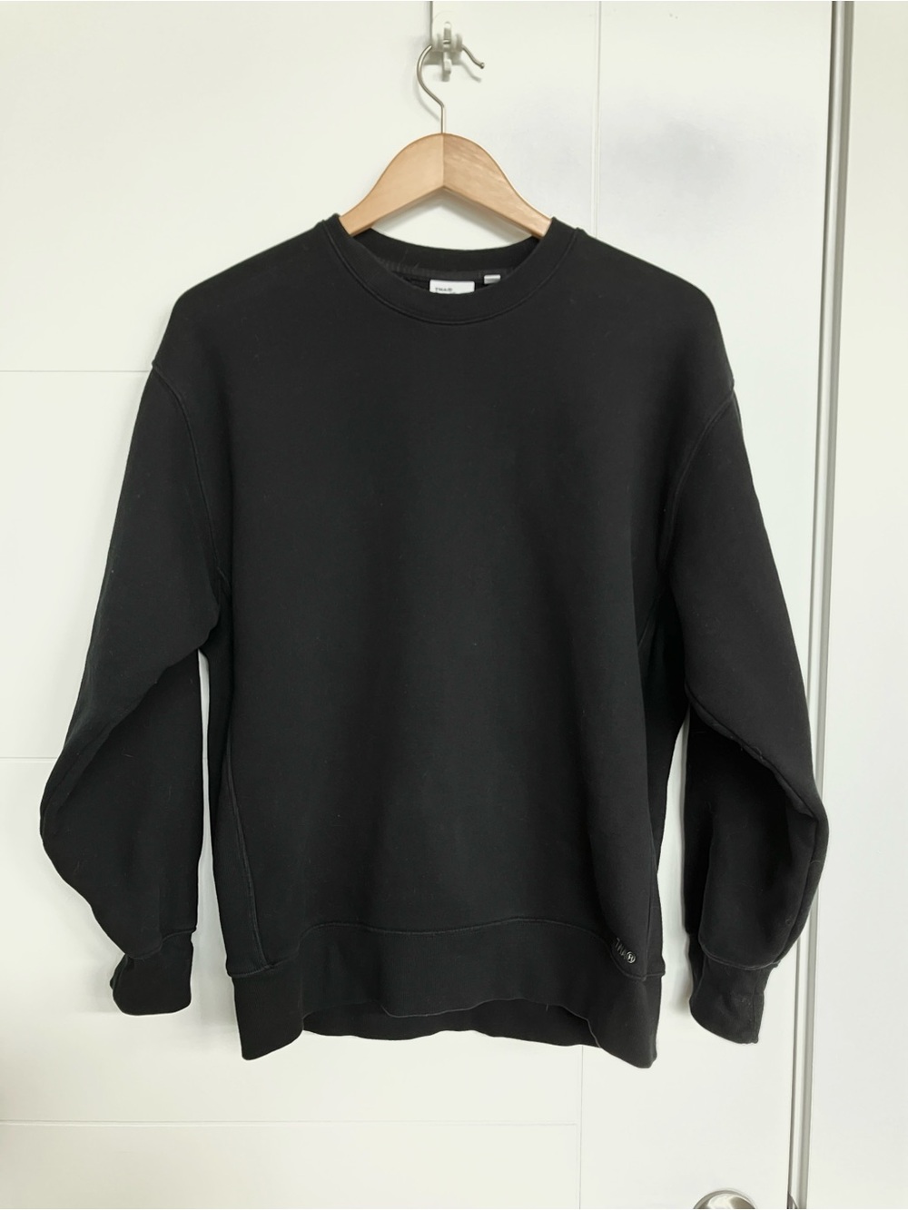Aritzia TNA Boyfriend Fit Cozy Fleece Sweatshirt